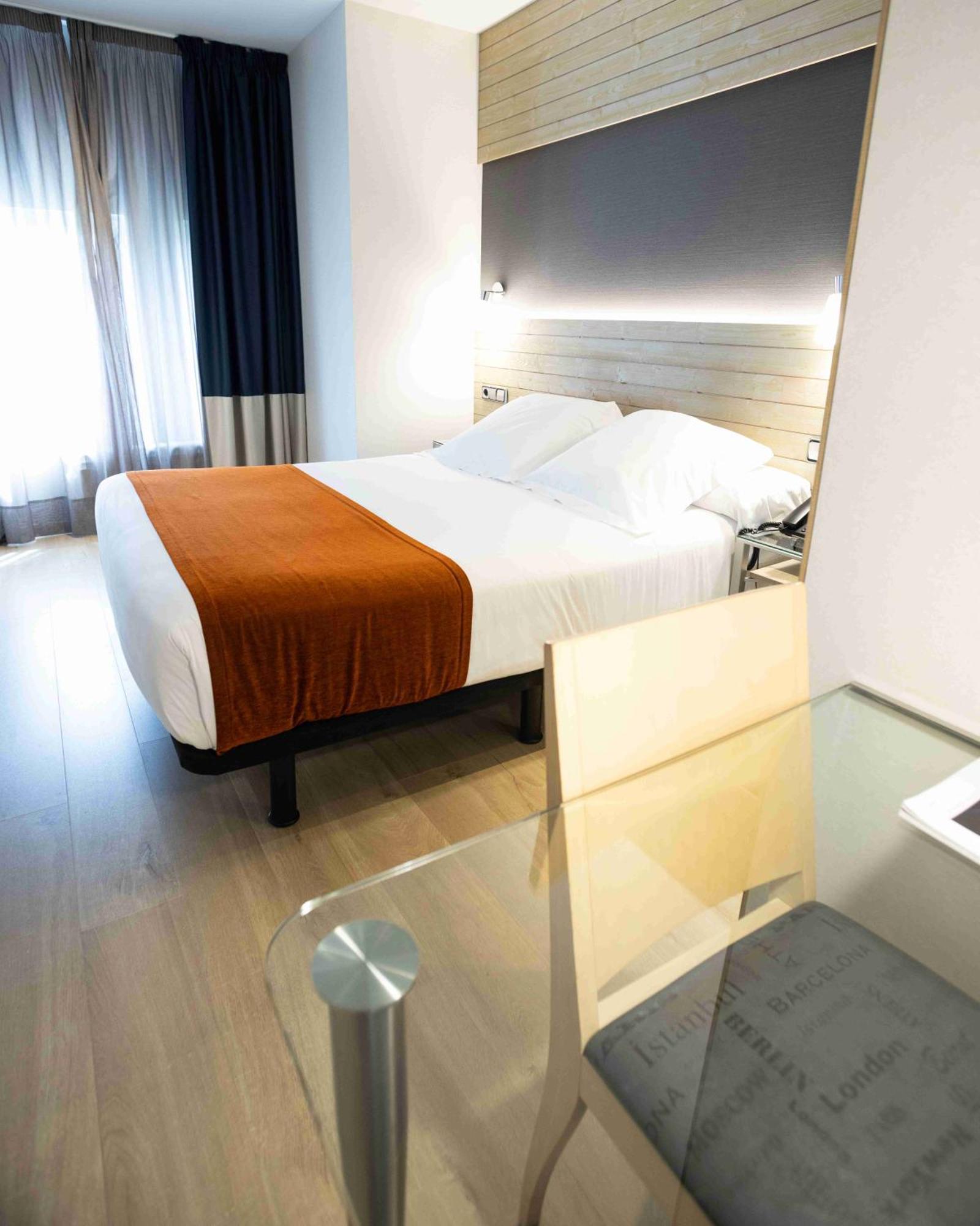 Hotel Avenida А-Корунья Екстер'єр фото